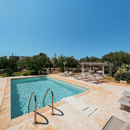 Villa Helloapulia Blu Ocean - Panoramic Trulli With Sea View, Private Pool And Garden -
