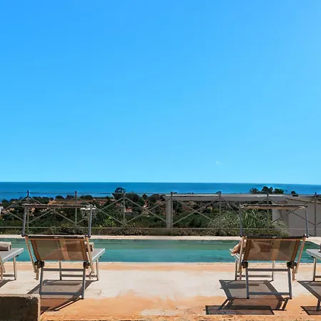 Helloapulia Blu Ocean - Panoramic Trulli With Sea View, Private Pool And Garden - Villa *