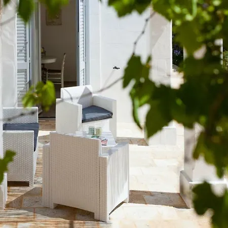 Helloapulia Blu Ocean - Panoramic Trulli With Sea View, Private Pool And Garden - - Pet Friendly Villa